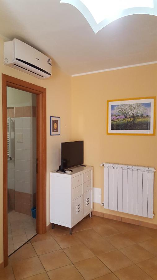 Gaia Holidays Apartments Чефалу Экстерьер фото