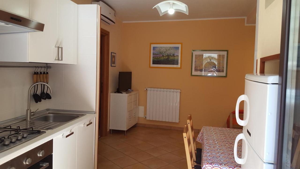 Gaia Holidays Apartments Чефалу Экстерьер фото
