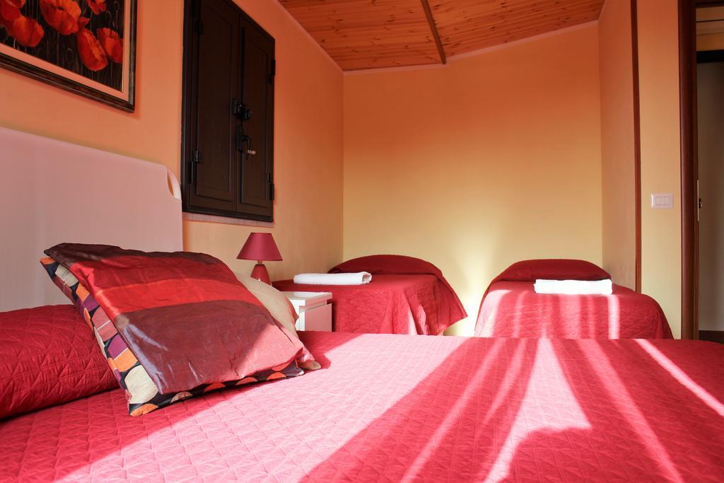 Gaia Holidays Apartments Чефалу Экстерьер фото