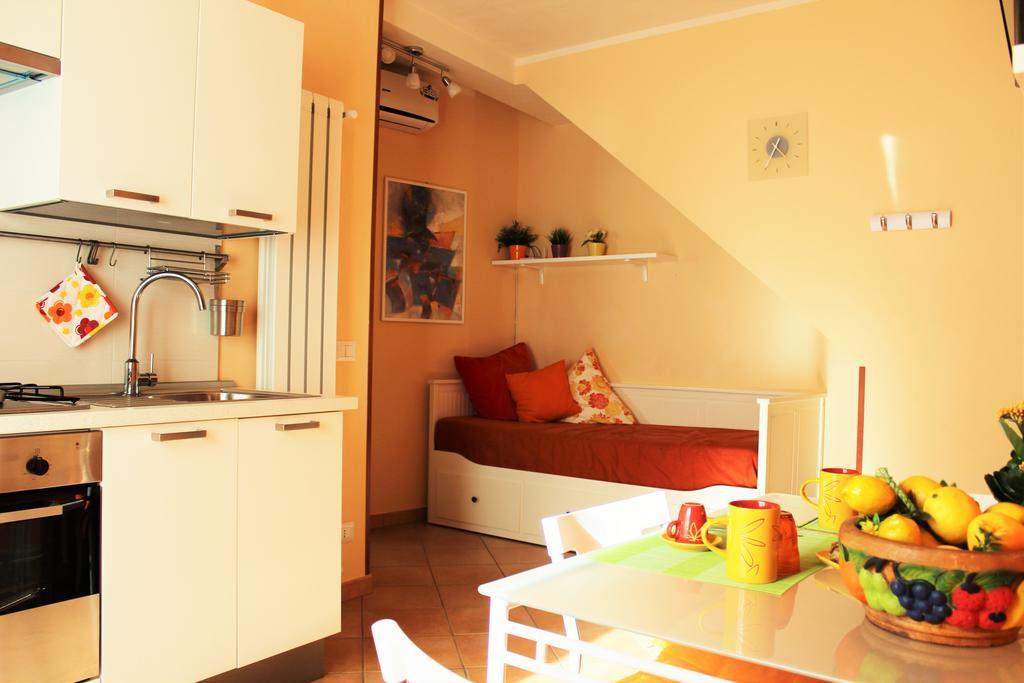 Gaia Holidays Apartments Чефалу Экстерьер фото