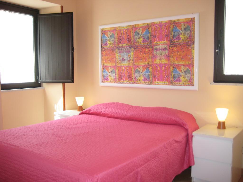 Gaia Holidays Apartments Чефалу Номер фото